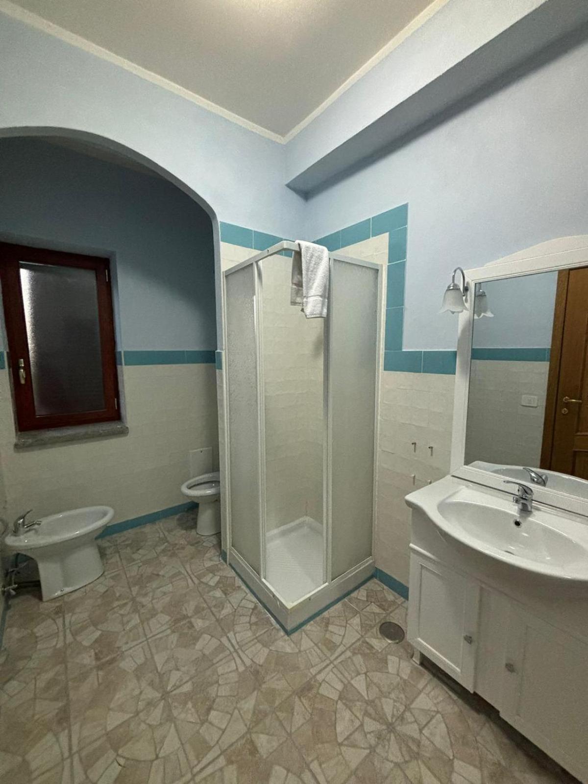 Domus Arco Romano Guest House Itri Extérieur photo
