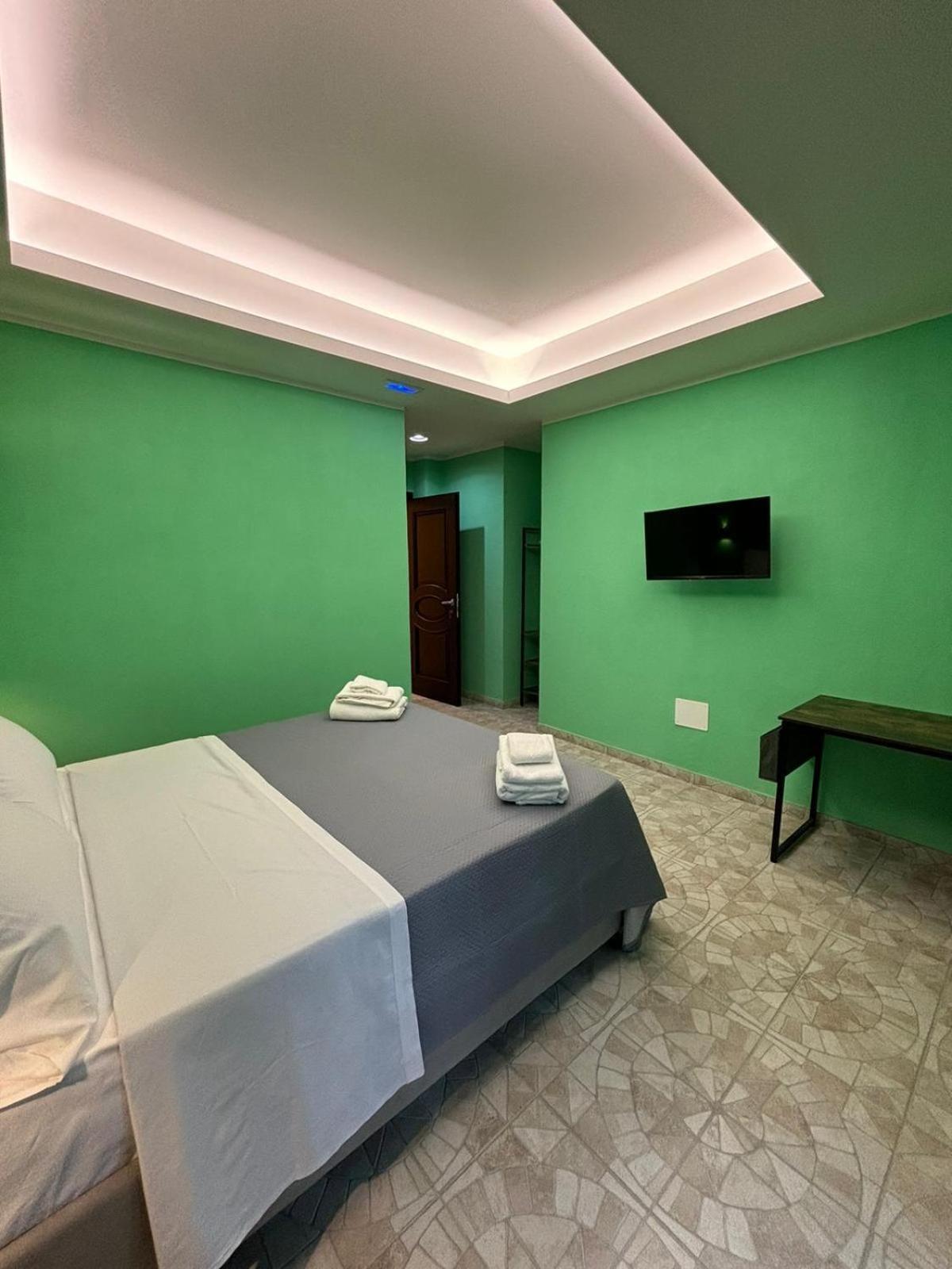 Domus Arco Romano Guest House Itri Extérieur photo