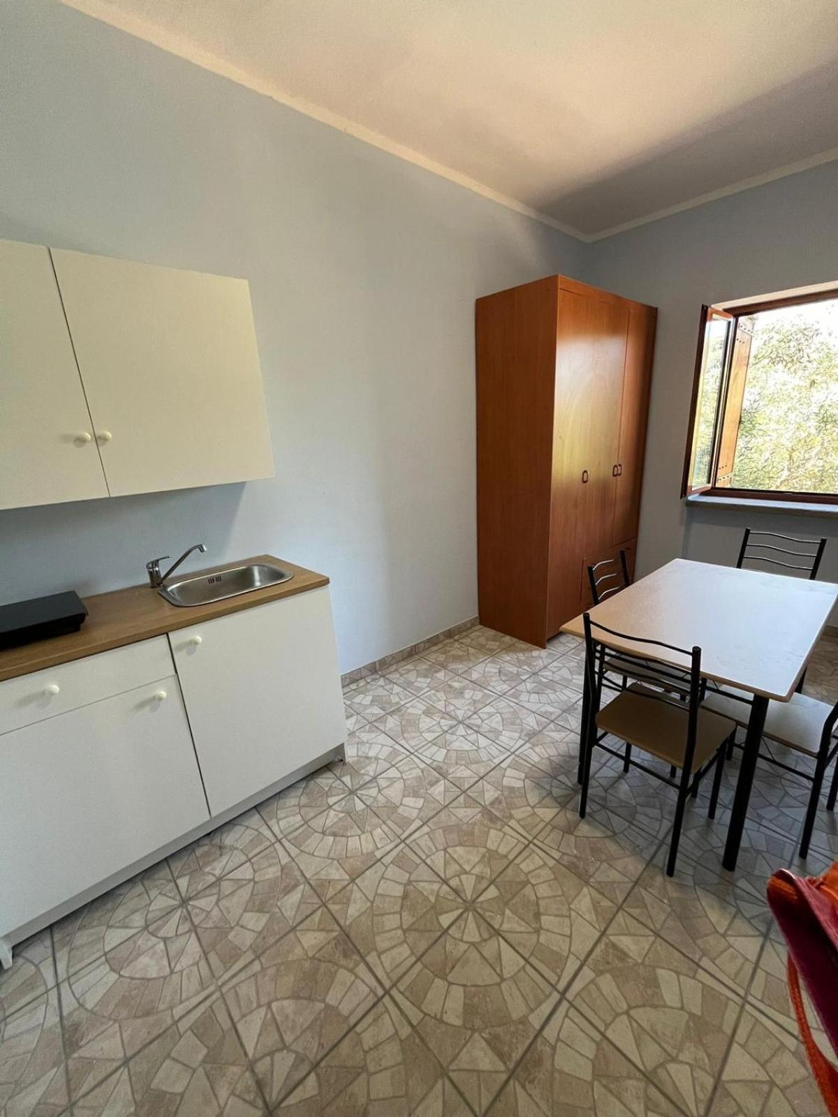 Domus Arco Romano Guest House Itri Extérieur photo